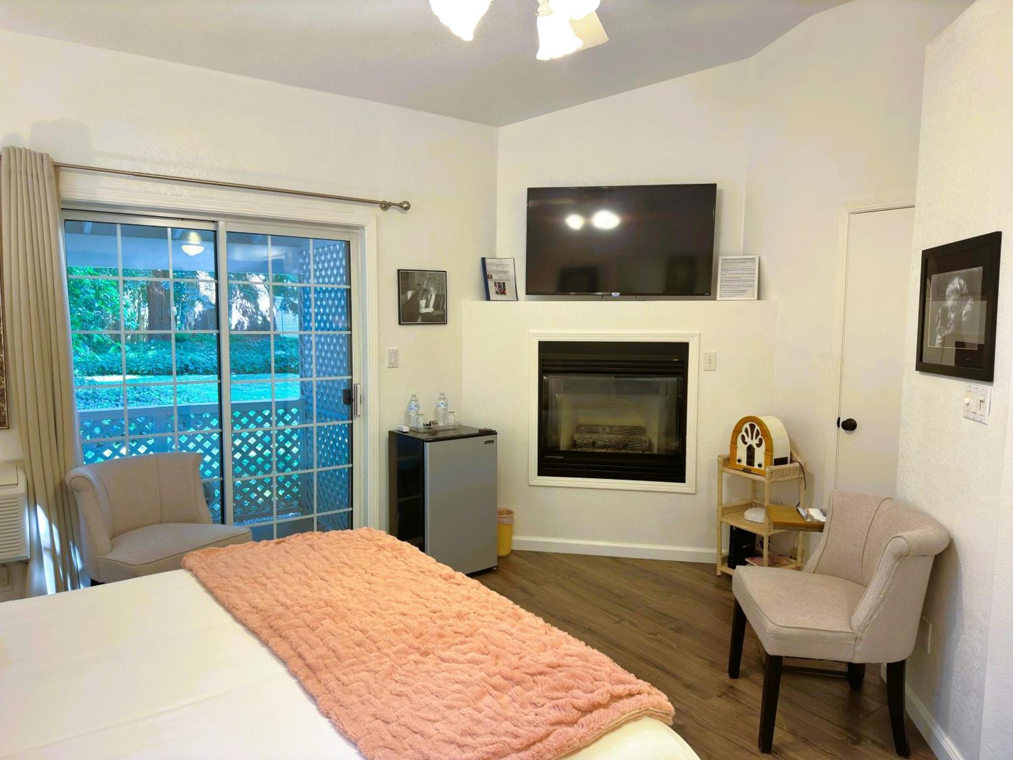 Stahlecker House Inn Napa Room photo