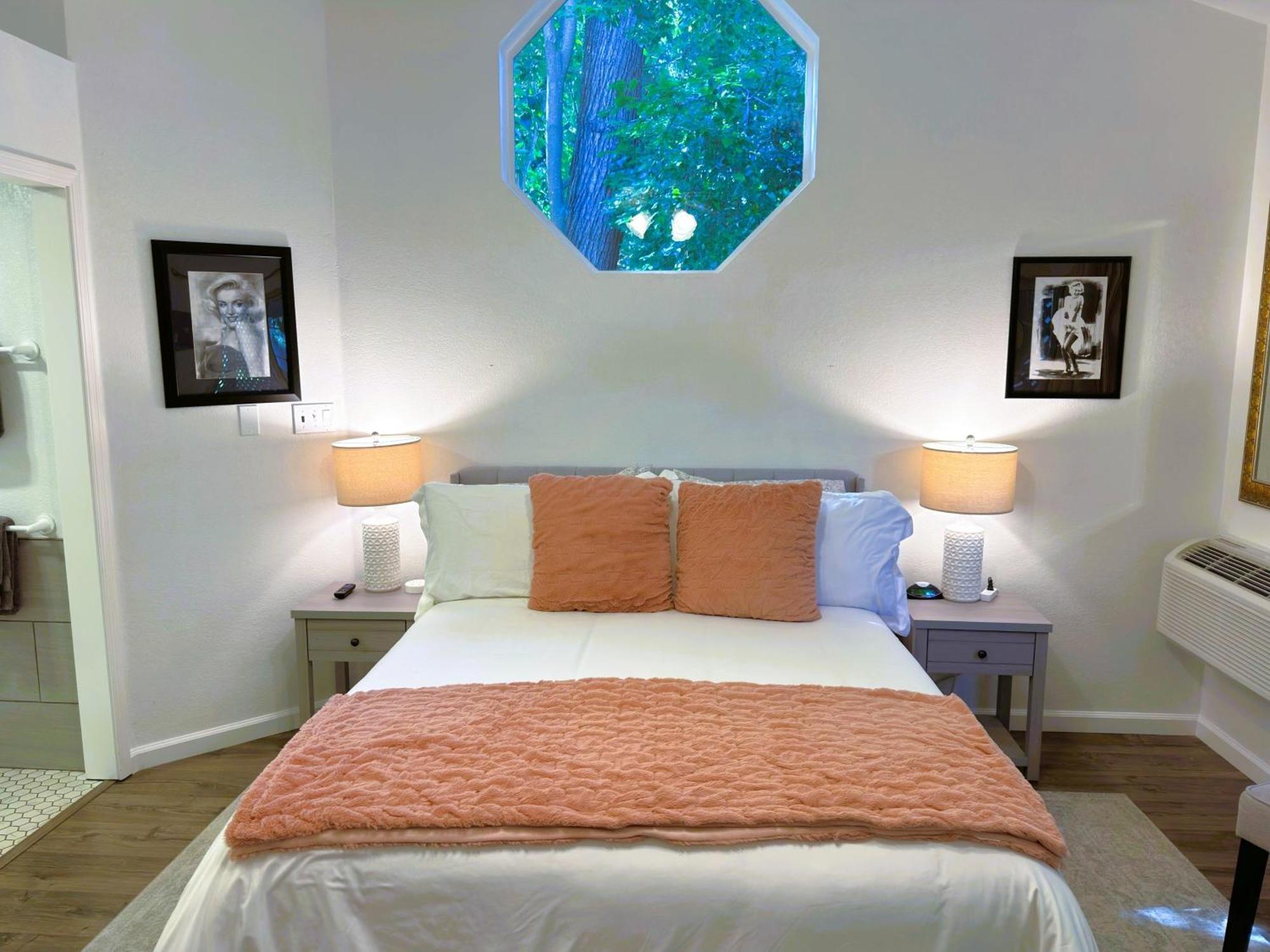 Stahlecker House Inn Napa Room photo